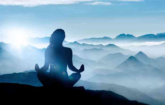 How to Meditate for Greater Emotional Awareness